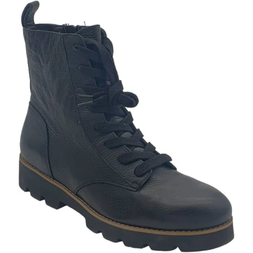 NWOT - Vionic Lani Combat Boots - Size 9
